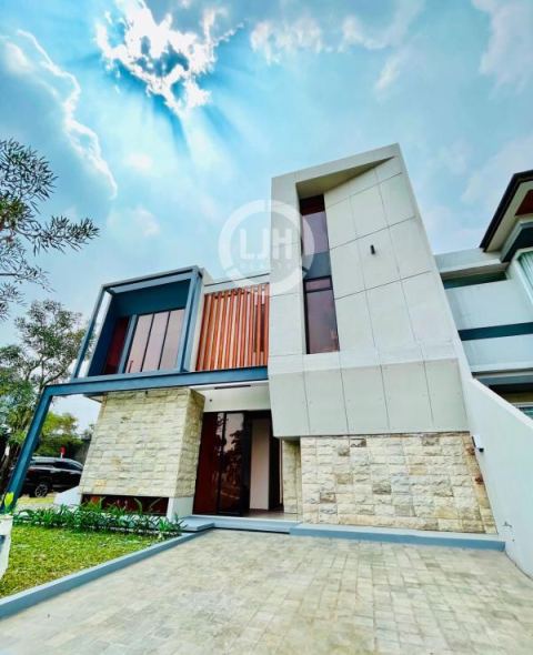 Rumah Siap Huni Di Aesthetic Ciputra Cibubur CBD Lagoon Residence