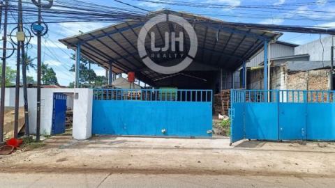 Gudang Luas di Mustikajaya Bekasi 
