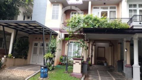 Rumah Full Furnished Siap Huni Dalam Cluster di Legenda Wisata, Cibubur, Gn. Putri, Bogor.