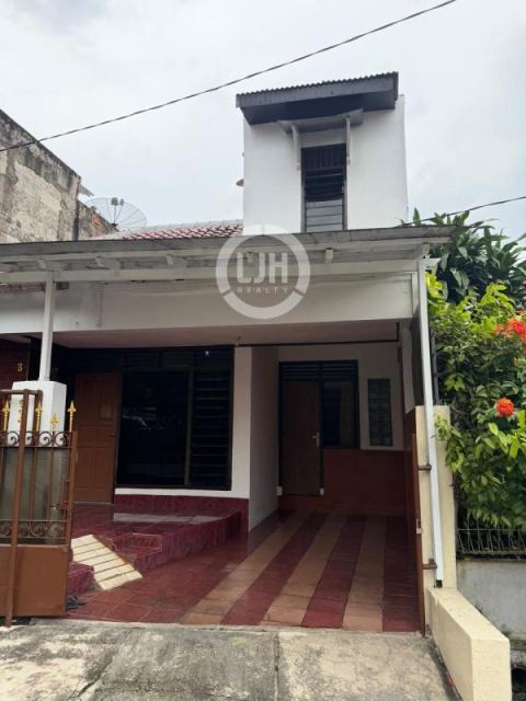 Disewakan Rumah di Komplek tvri kemanggisan jakarta barat
