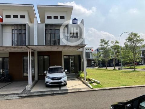 Rumah 2 Lantai di JGC Cluster Shinano, Cakung, Jakarta Timur