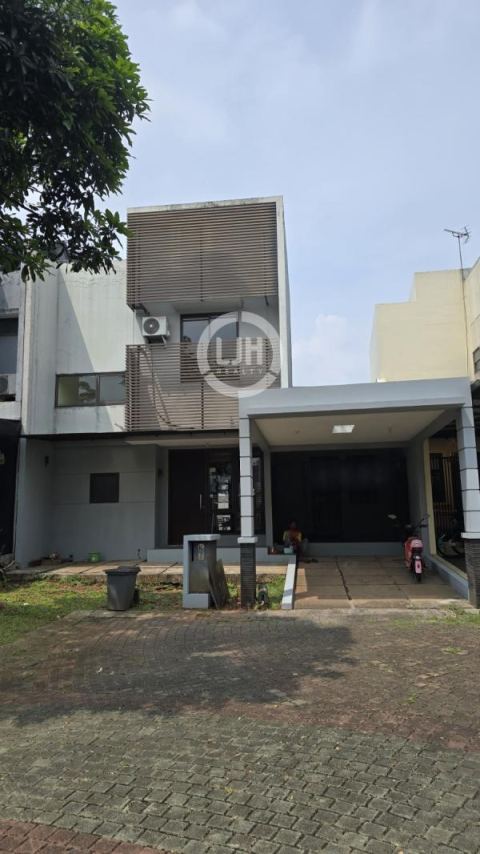 Rumah Cantik Provence Parkland BSD Siap Huni