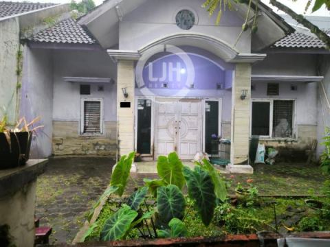 Rumah lama di jalan Muwardi