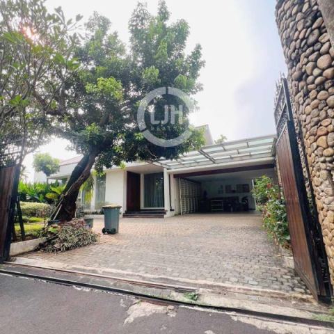 DIJUAL Rumah Mewah Pejaten Barat Jakarta Selatan LT 1.173 m² SHM Kolam Renang Siap Huni Dekat Pejaten Village Mall