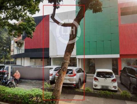 Sewa Ruko Kemang Raya Jakarta Selatan LB 480m² 4 Lantai Bebas IPL Cocok Untuk Kantor Kreatif & Cafe Premium