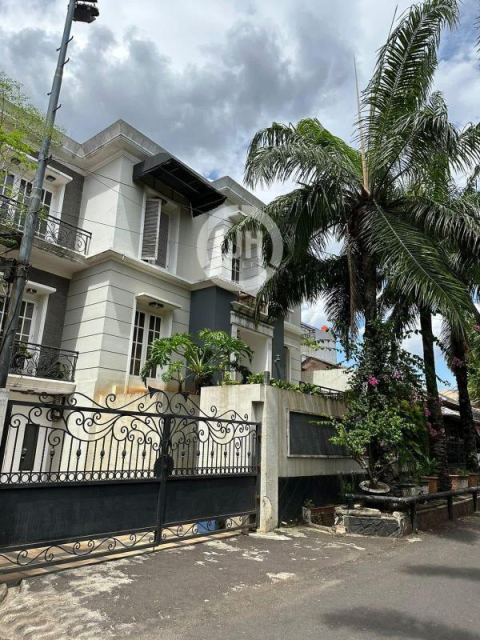 Rumah Siap Huni Di Cempaka Putih Tengah, Jakarta Pusat