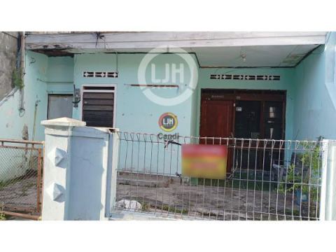 Rumah di Batan Timur Semarang