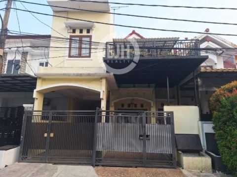 Rumah Siap Huni dekat Mall di Galaxy Bekasi 