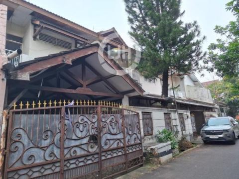 Rumah Besar dan Luas di Cipinang Besar Jakarta 