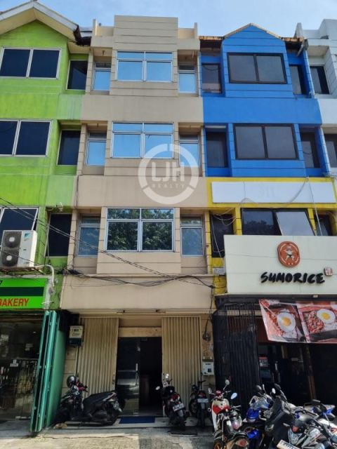 Ruko 5 Lantai Danau Sunter Utara, Tj Priok, Jakarta Utara