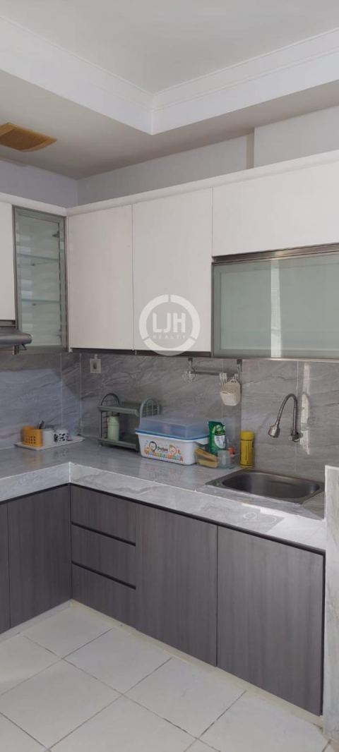 Apartemen 3 BR Fully Furnished Di Mediterania Garden 2, Jakarta Barat