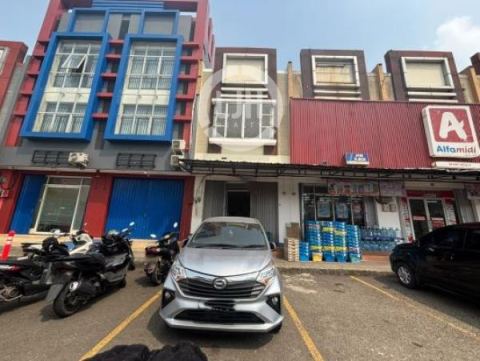 Ruko 2 Lantai, Lebar 4,5M, Panjang 15M, Posisi Disamping Alfamidi, Traffic Tinggi, Parkir Luas, Cocok Dijadikan Usaha Salon, Klinik, Apotik, atau Office Grand Wisata Bekasi