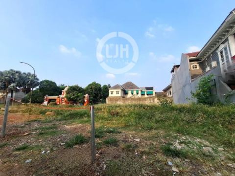 Kavling Siap Pakai Posisi Strategis di Kota Wisata, Cibubur, Gn. Putri, Bogor.