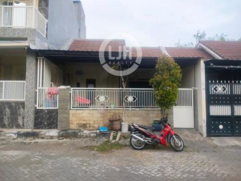 Rumah siap huni dan nyaman Jl.Klakah Rejo. Surabaya – 10991