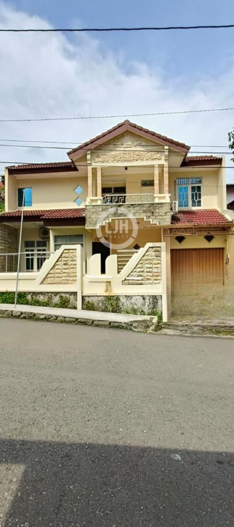 Rumah siap huni dan nyaman daerah Bukit sari Semarang – 11005
