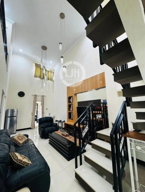Rumah siap huni dan nyaman Bukit Wahid Regency.Manyaran – 11028