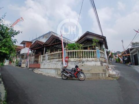 Rumah Jl. Wismasari. Ngaliyan Semarang – 11077