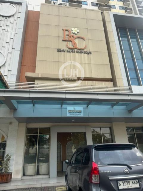Ruko Strategis di Summarecon Bekasi 
