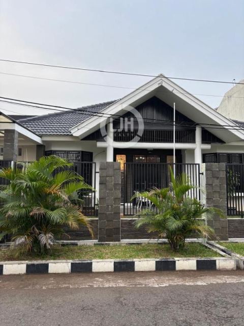 Rumah Luas Siap Huni di Jakapermai Bekasi 
