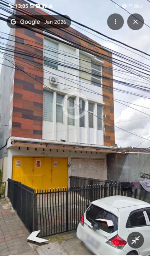 Ruko Hoki Dekat Veteran Utara