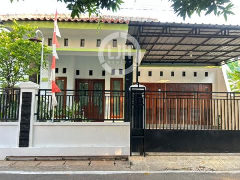 Rumah Jl Perintis Kemerdekaan Tegal Timur Siap Huni