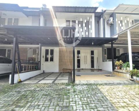 Rumah Siap Huni di Citragran Cibubur, Bekasi.