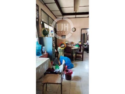 Rumah di Tampomas Selatan Semarang