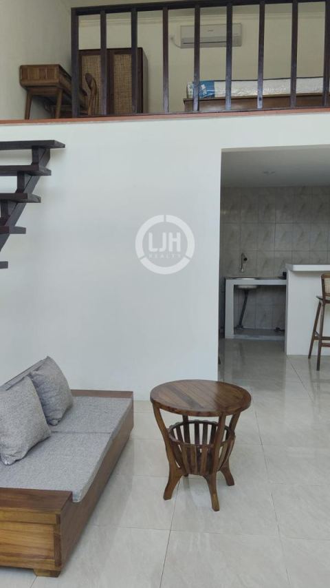 Guesthouse For Rent At Raya Canggu, Kerobokan, Close to Seminyak and Gatot Subroto Barat