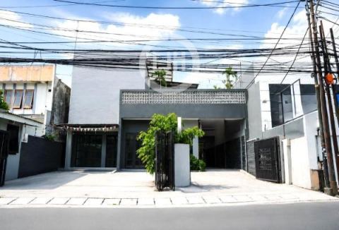 Hotel Eksklusif di Pancoran, Jakarta Selatan.