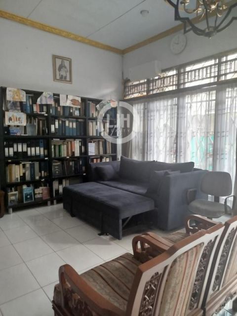 Dijual Rumah di Tomang Bebas Banjir