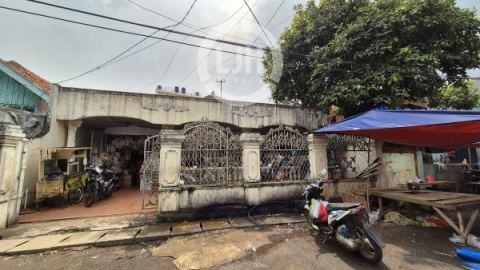 Rumah Disewakan di Kramat Kwitang Jakarta Pusat Lokasi Ramai Cocok Untuk Usaha