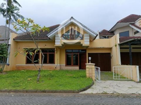  Rumah Siap Huni dan Nyaman Graha Estetika Semarang Selatan – 10209