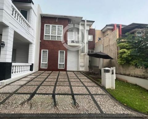 Dijual Rumah 2 Lantai Harga Nego di Kota Wisata Cibubur