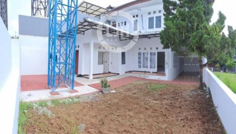  Rumah Candi Golf Semarang selatan – 11135