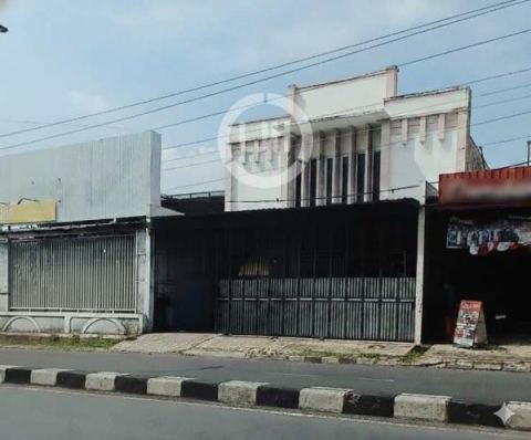 Gudang strategis daerah Kedungmundu, Semarang – 11150