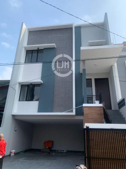 Rumah Brand New Minimalis di Imperial Gading Kelapa Gading Jakarta Utara Siap Pakai