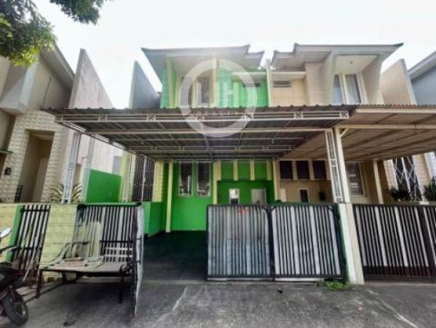Rumah Water Spring Boulevard 2 Lantai, Luas 160M2, Kamar 3+1, bisa KPR, Hanya 2 Menit Dari Mall Living World, 1Km Dari Tol Tambun Grand Wisata Bekasi