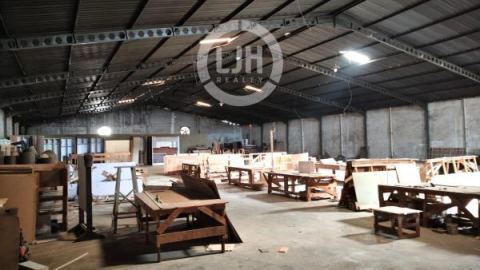 Gudang Jl. Industri. Genuk. Kaligawe Semarang – 11166