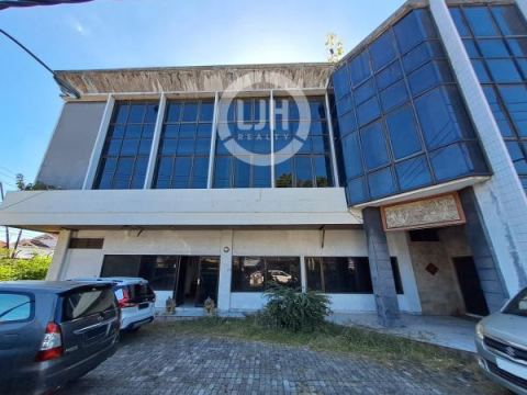 Commercial Building In Main Road Imam Bonjol, Close to Sunset Road and Seminyak