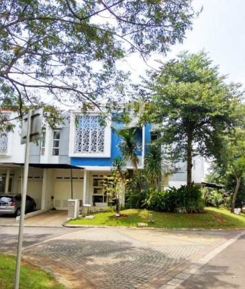 Disewakan Rumah Darwin Timur Gading Serpong Dekat Summarecon Mall Serpong
