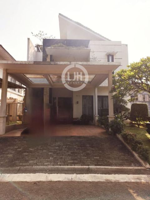 Rumah 2 Lantai Cantik Harga Nego di Kota Wisata Cibubur
