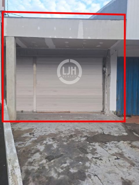 Shop in Commercial Area Teuku Umar, Surrounded by Hotel and Restaurant