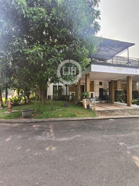 Rumah Hook Cantik di Legenda Wisata Cibubur