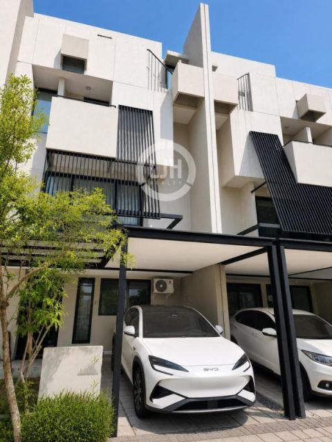 Disewakan Rumah Impresahaus Tabebuya BSD City sudah renovasi