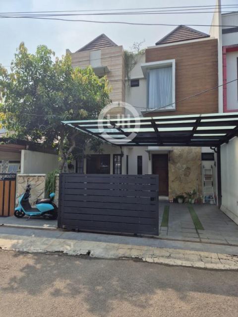 Dijual Rumah Griya Loka BSD City