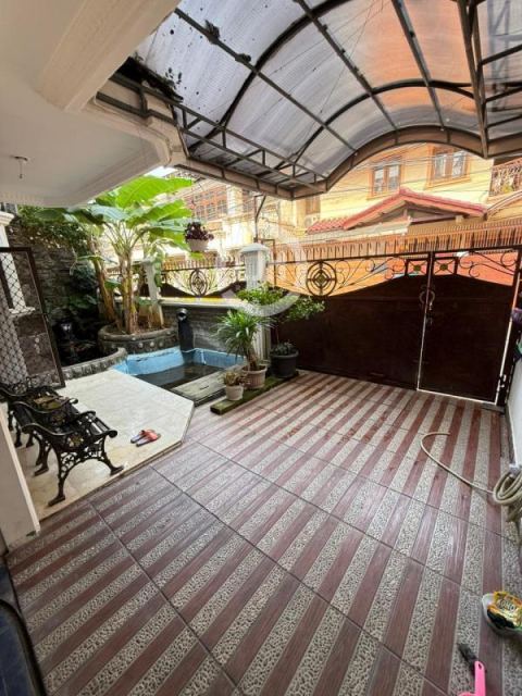 Rumah Siap Huni Full Furnished di Tomang - Jakarta Barat 