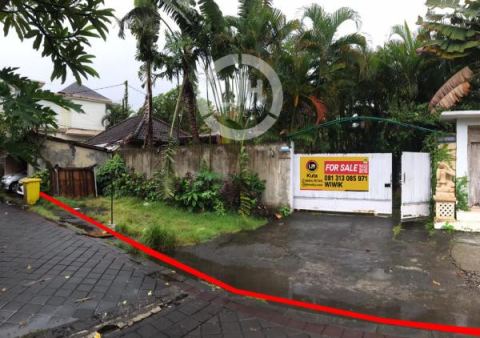 Land For Sale In Prime Tourist Area Batu Belig, Seminyak, Close to The Beach