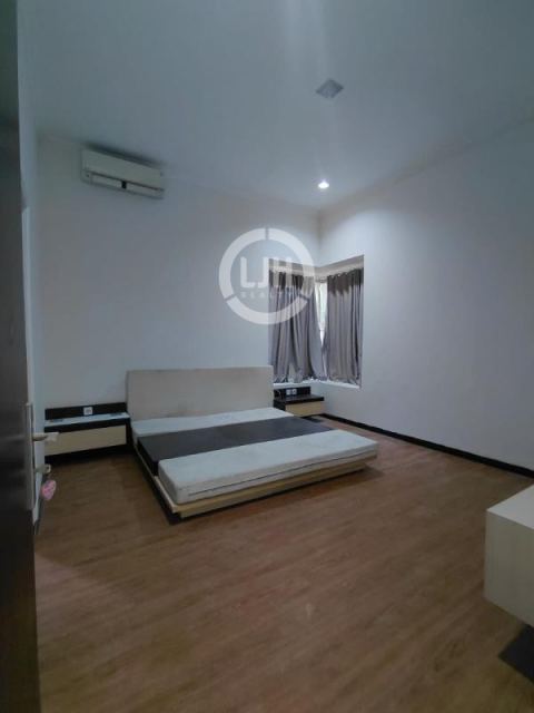 Rumah siap huni di Bukit Anggur