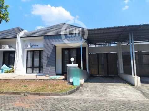 Rumah siap huni dan nyaman Graha Estetika Semarang Selatan-6815