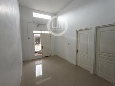 Rumah siap huni di Griya Kharisma